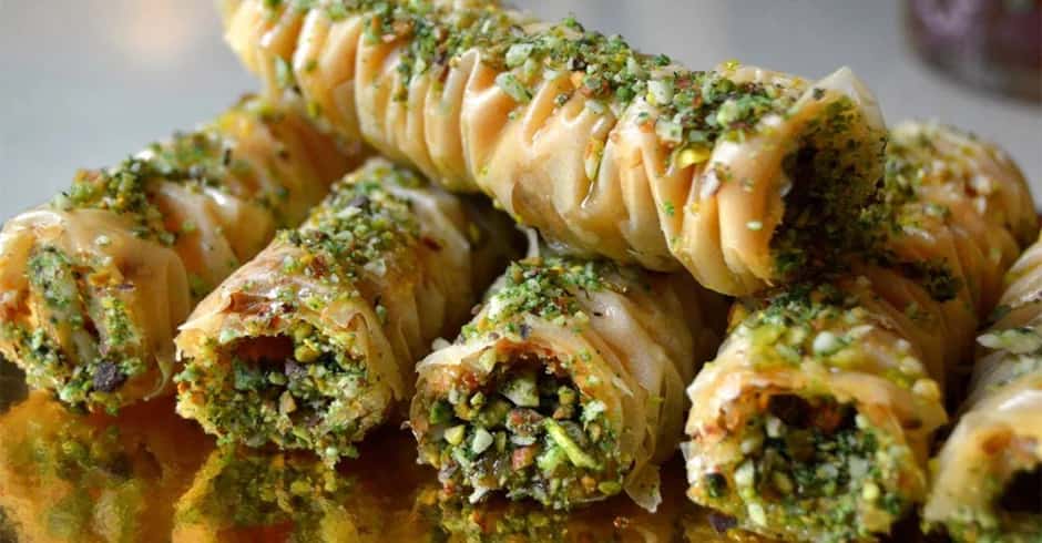 تصویر 2 از باقلوا ترکی با عطر هل زعفران و شیرینی متعادل